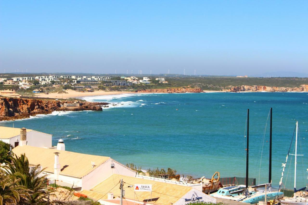 Sagres Sunny Room With Private Bathroom 300M From The Beach Kültér fotó