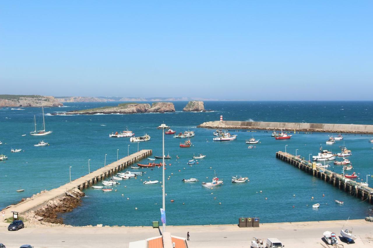 Sagres Sunny Room With Private Bathroom 300M From The Beach Kültér fotó